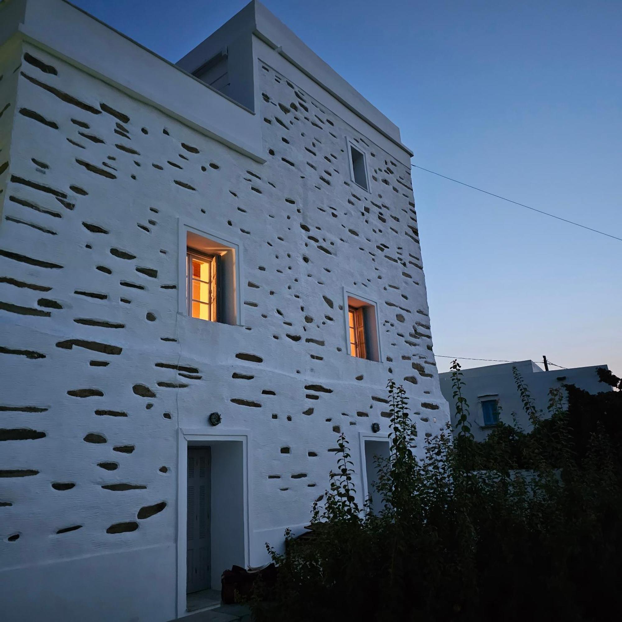 Astra Residential Apts Khónias Zewnętrze zdjęcie
